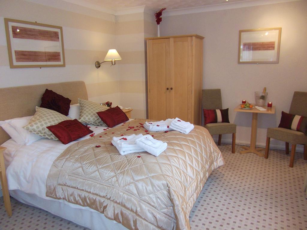 Ashburnham Hotel Pembrey Δωμάτιο φωτογραφία