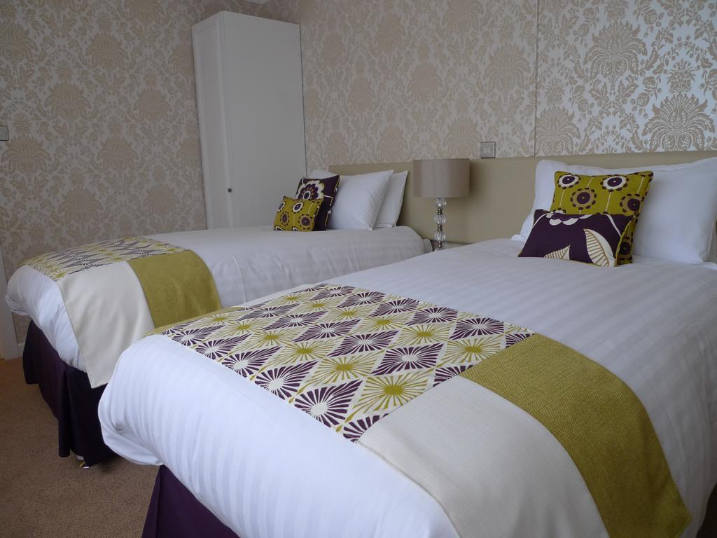 Ashburnham Hotel Pembrey Δωμάτιο φωτογραφία